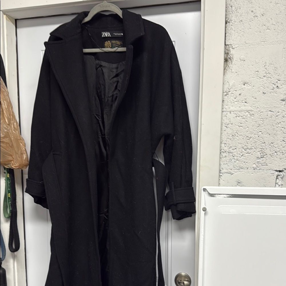 Zara Elegant Black Overcoat Lined Long Winter Jacket - Size Medium